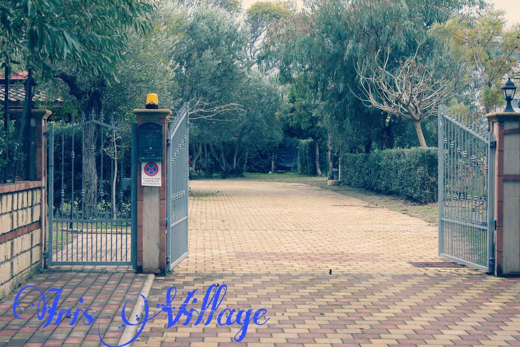 Iris Village San Sostene Exterior foto